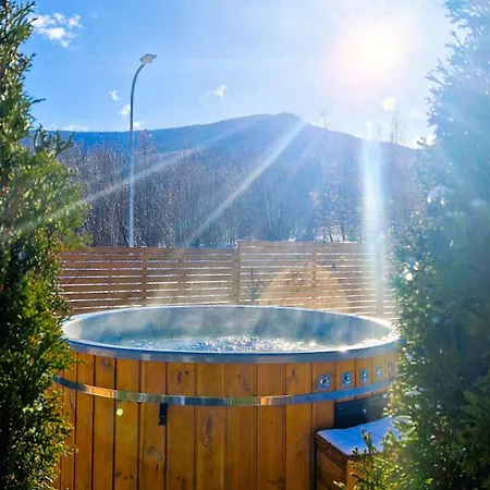 Dağ evi Widokowo - Z Widokiem Na Sniezke Z Jacuzzi I Sauna *